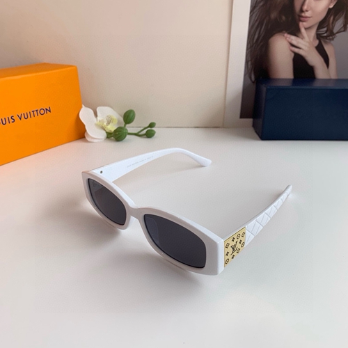 ルイヴィトンサングラス背面デザイン